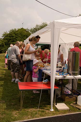 %_tempFileNameDownswood%202010%20Fete%20045%